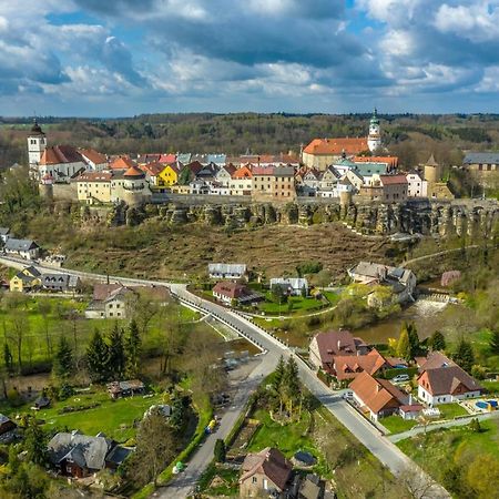 Penzion Na Hradcanech Nové Město nad Metují Екстериор снимка
